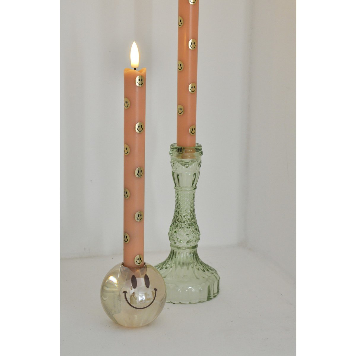Candlestick Happy Brown
