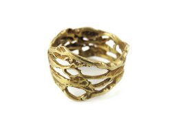 Anello regolabile in bronzo patinato – Traforato organico