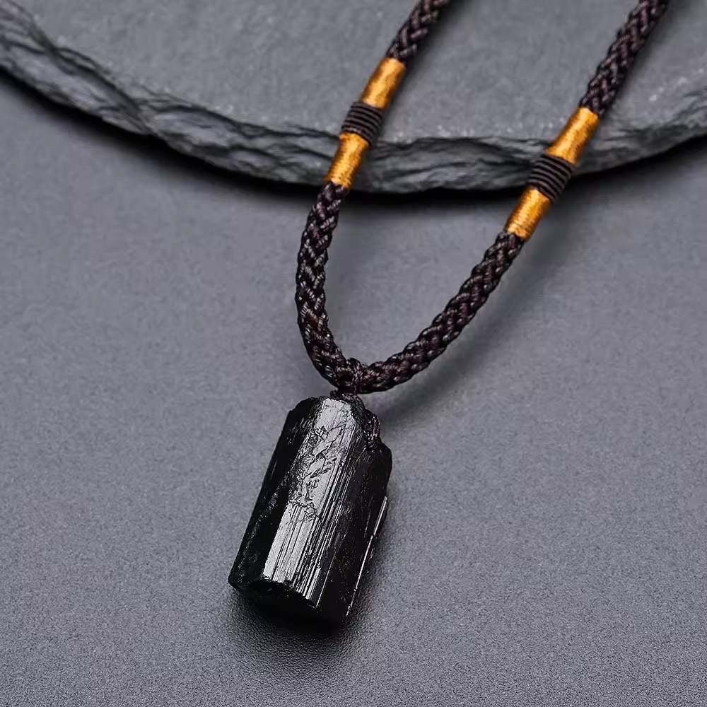 Protezione Gloss - Collana con tormalina nera
