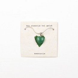Pebble full of happiness necklace with green aventurine heart-shaped pendant. Handmade, natural stone jewelry.