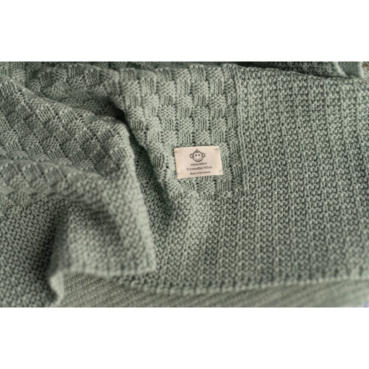 Quadratische Babydecke mint