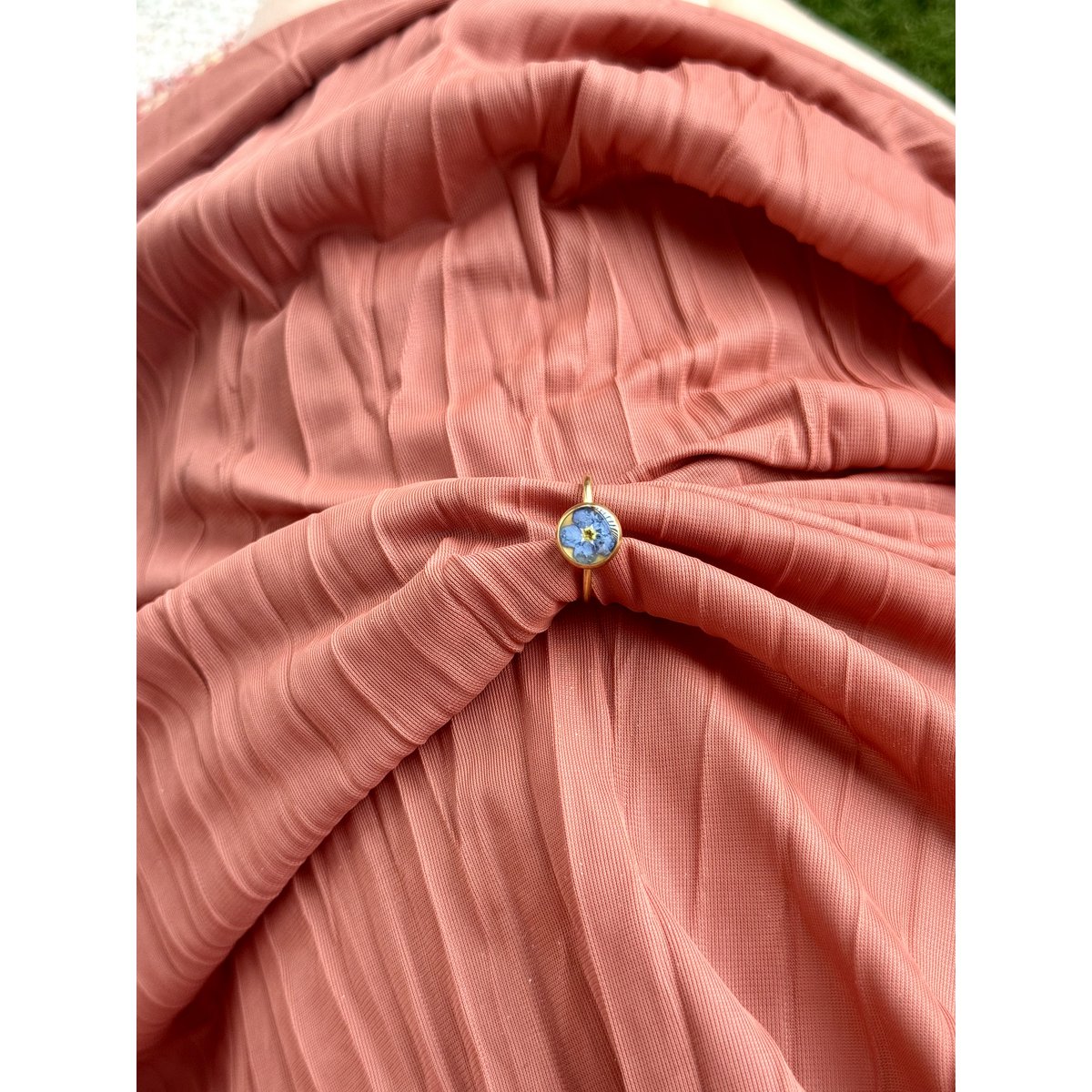 Stainless Steel Ring with real Forget-me-not flower