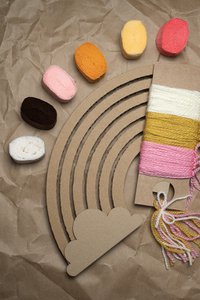 DIY REGENBOOG / HONINGROZE