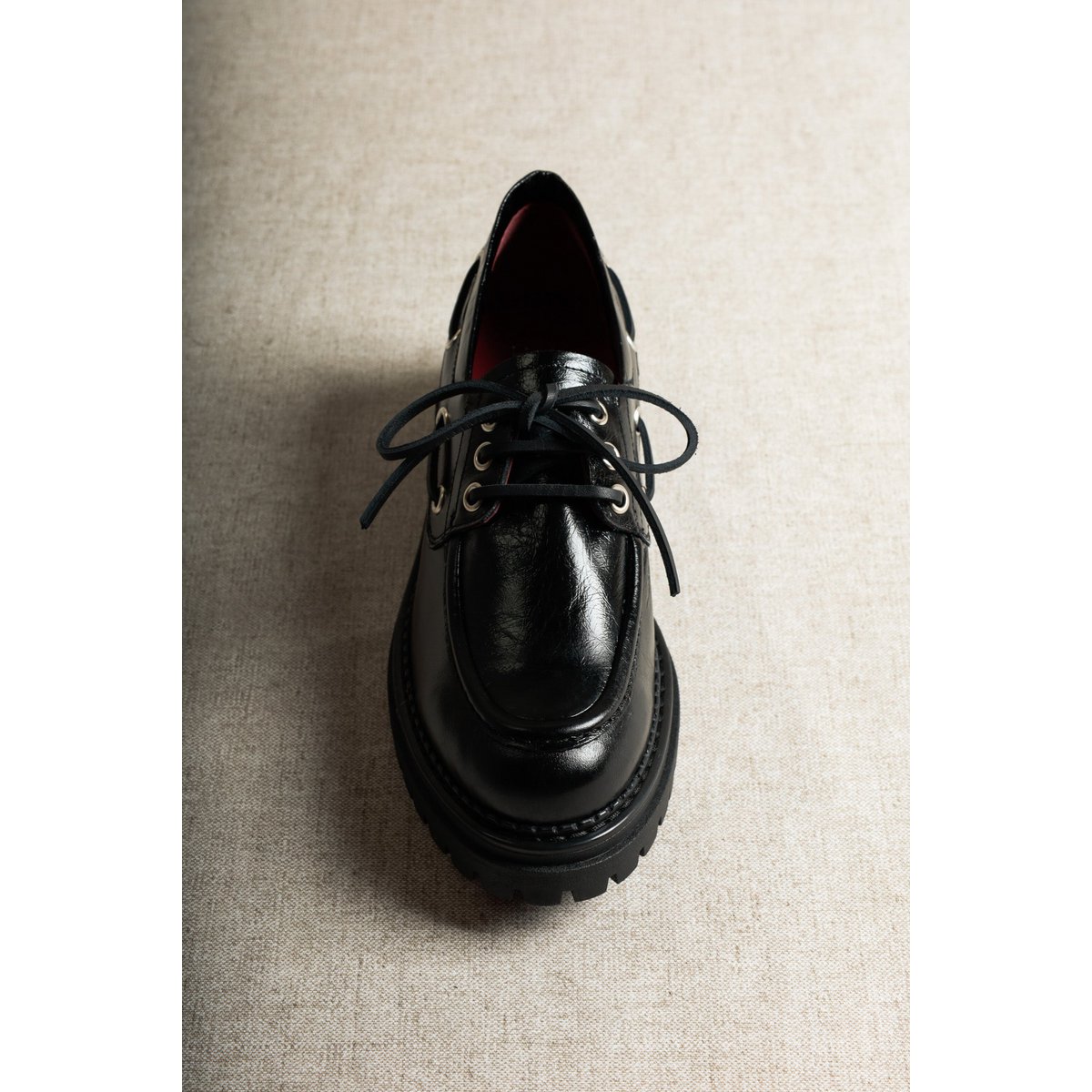SAILOR BLACK – Leren bootschoen met dikke zool