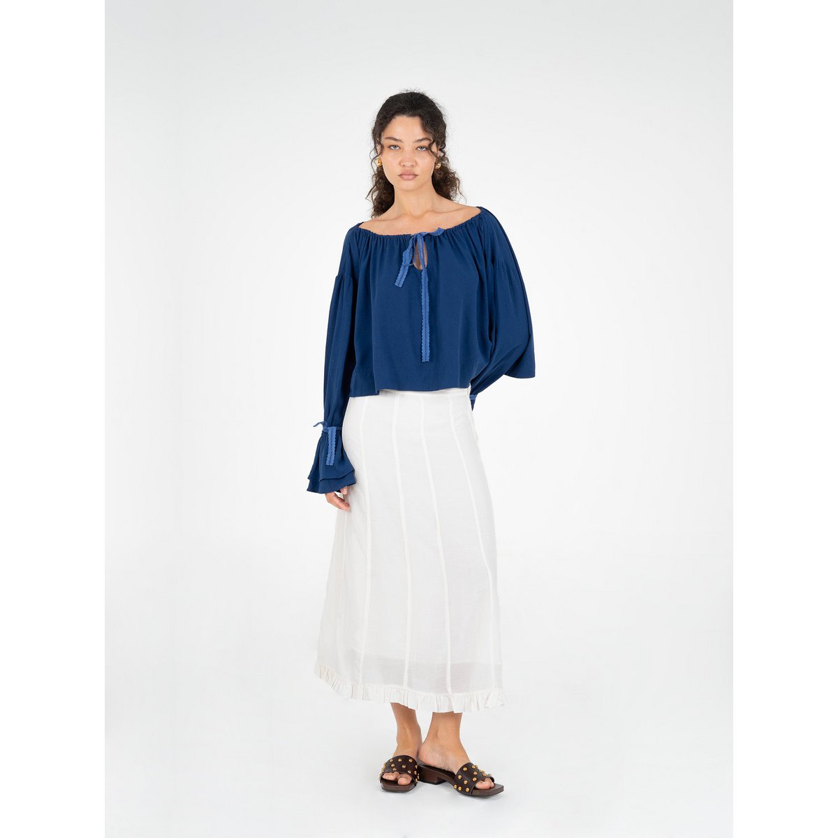 Kleine blaue Bluse