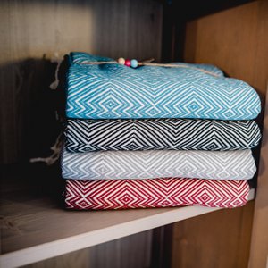 Wellnesstuch 14+1 "Artemis Towel" | auch als Schal, Stola und fürs Edel-SPA | handgewebt und geknotet