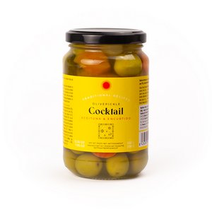 Oliven- und Gurkencocktail