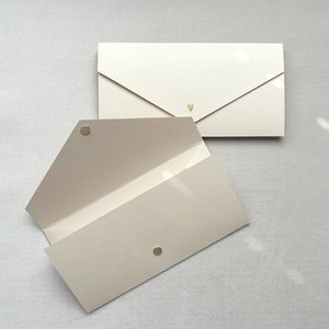 Gift packaging, voucher packaging, money gift, concert tickets, envelope sand with magnetic closure, heart hot foil gold (PU = 5 pieces)