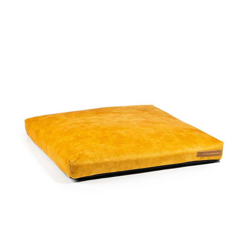 "Otto" black dog bed with orthopaedic mattress