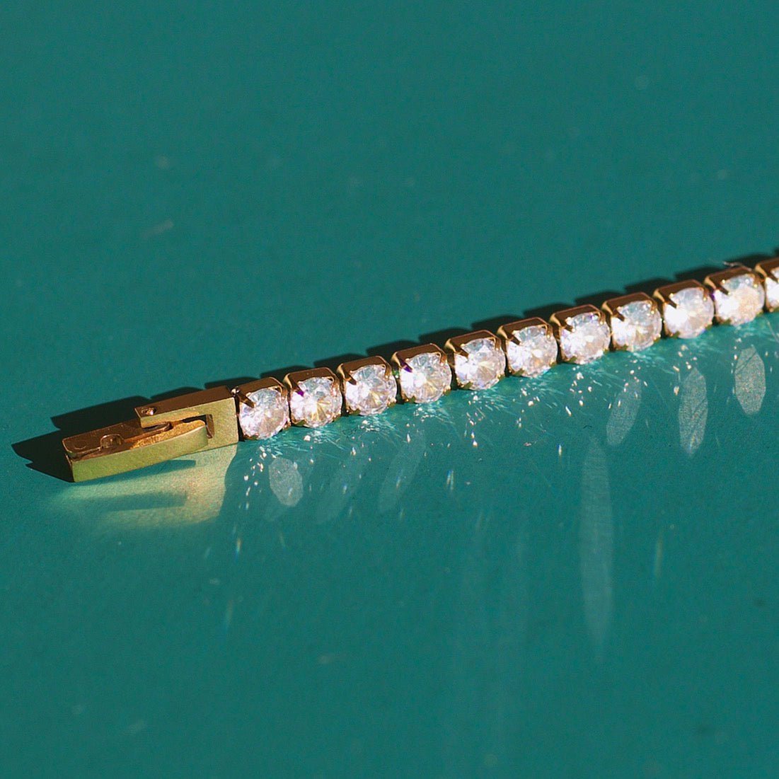 Press - Tennis Bracelet 4mm