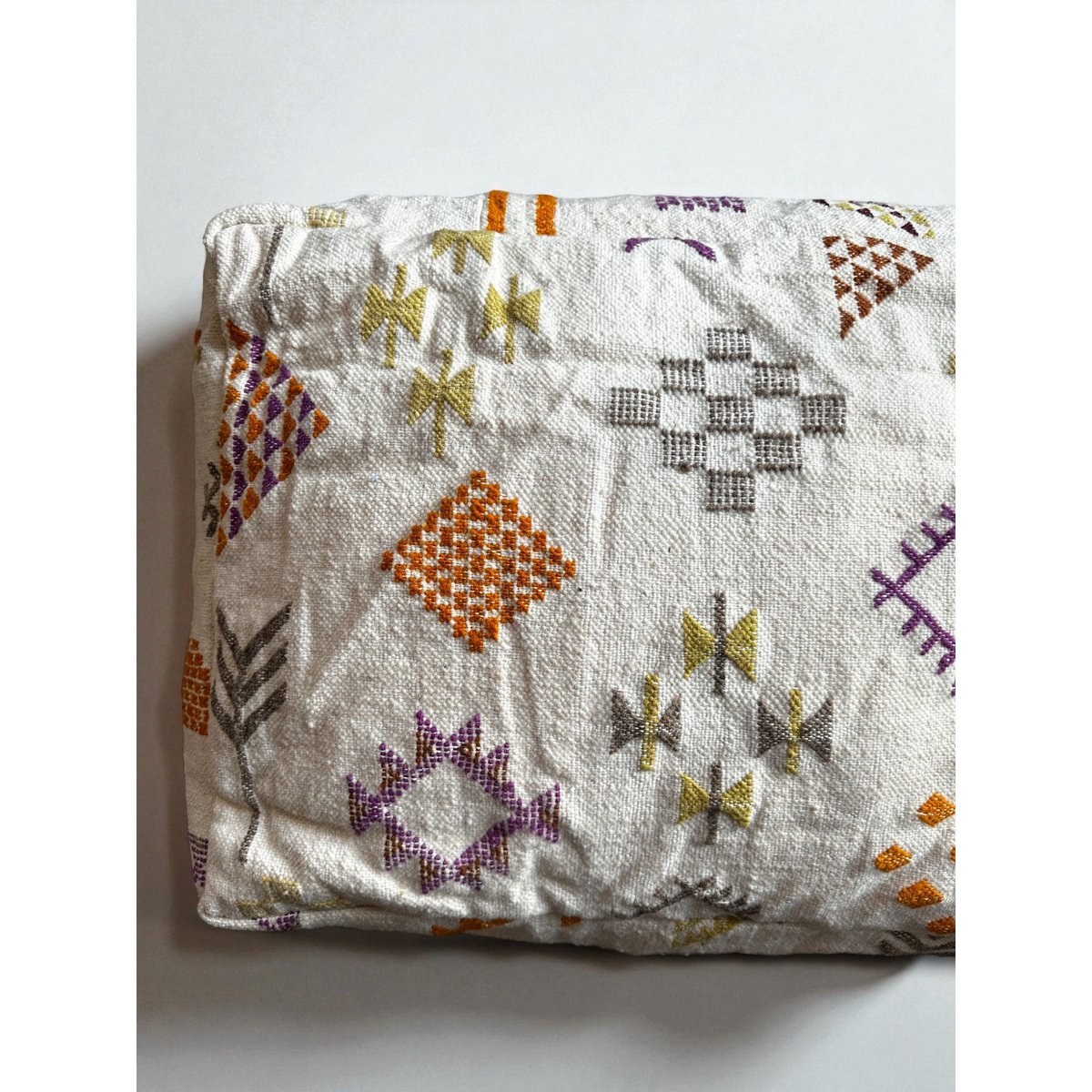 LEY! Large floor cushion - Colorful Line - Remie