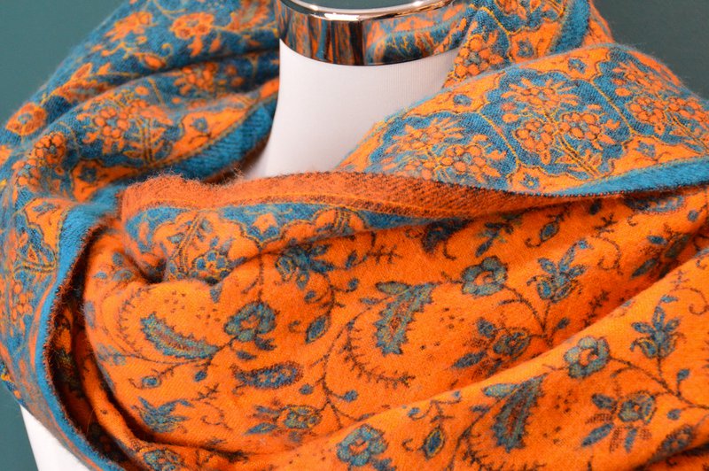 TIBET scarf made of yak wool mix in a fine floral pattern