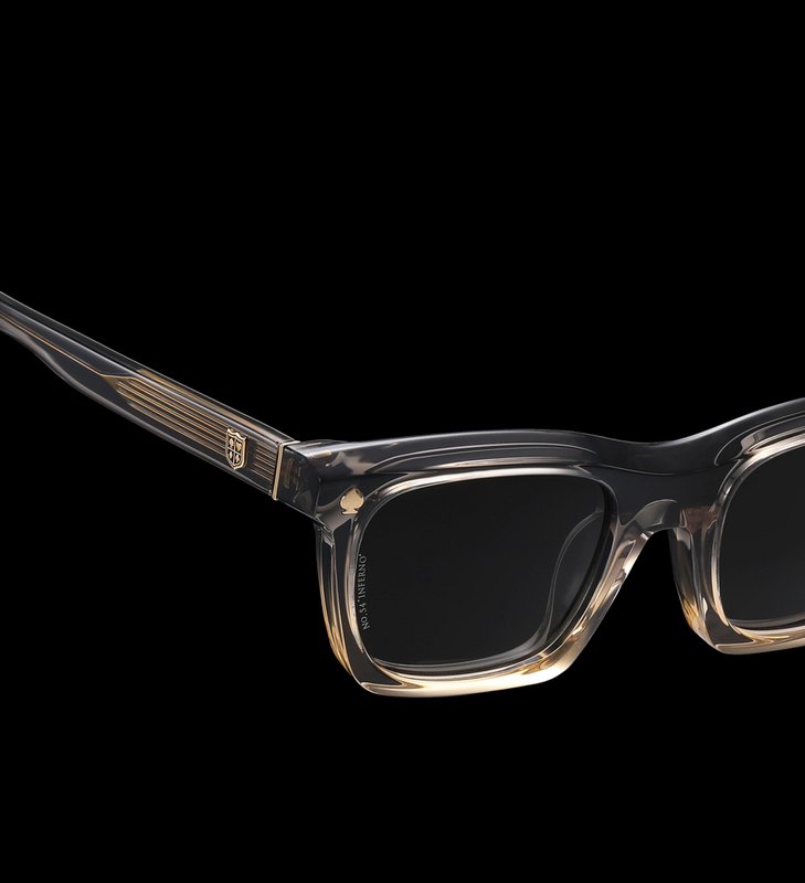 Walton & Mortimer Nr. 54: Transparente graue Sonnenbrille „Inferno“.