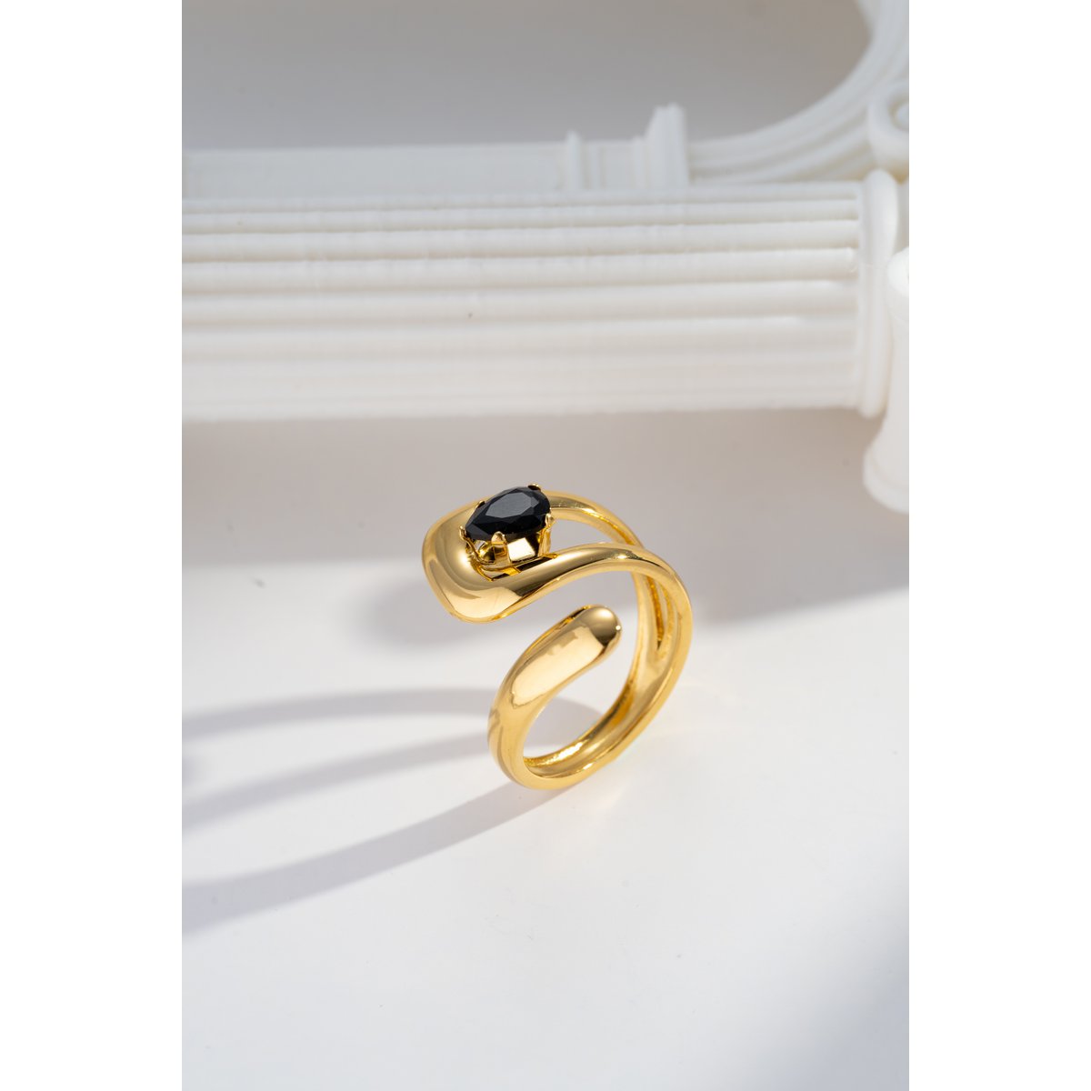 Adjustable Women Golden Woman Black Purlette Elegant Trendy