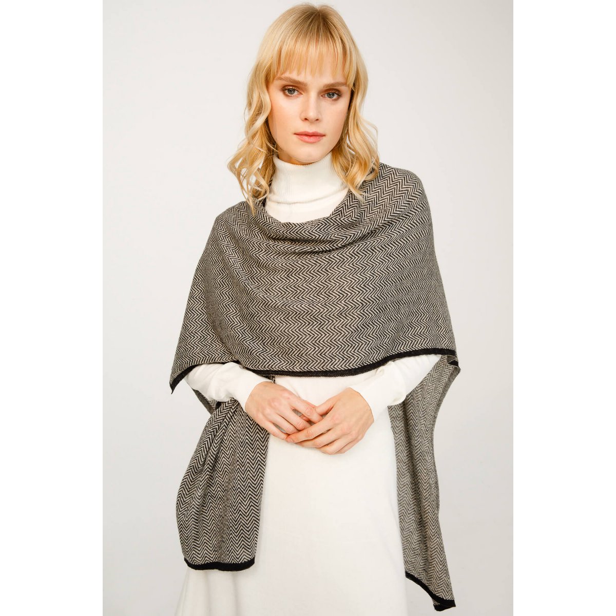Lydia ha rubato Black-Beige