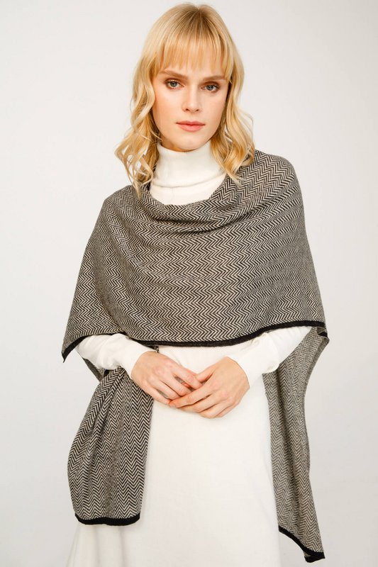 Lydia stjal sort-beige