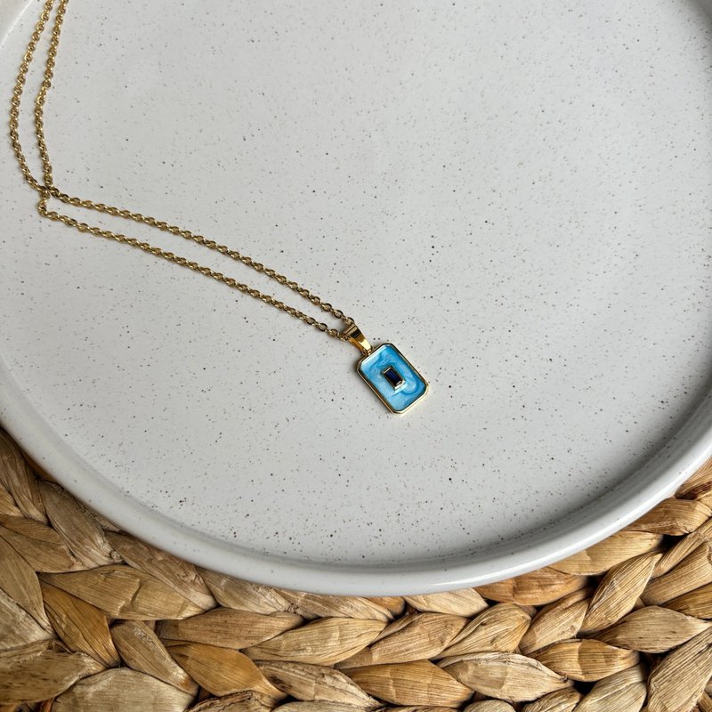 Pastel Gemstone Glow – Pastel Zircon Pendant halskæde