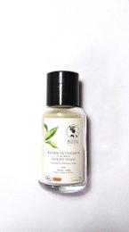 Reinigingspoeder en matcha-gezichtsmasker