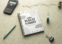 Budget Planner Cash Book A5 // Black and White Household Booklet