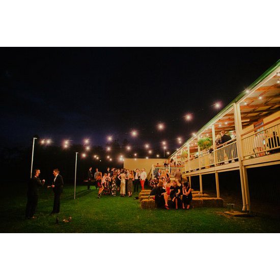 10 meter lysledning + 2 meter tilslutningskabel inklusive 10 LED-lamper