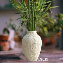 Les Fleurs "Bamboo" - Vase for Dried Flowers like Pampas Grass, 11 x 7.5 cm, Round Ceramic Vase with Petal Pattern