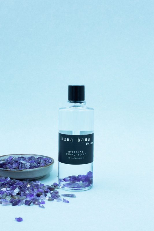 Immortelle hydrosol and amethysts
