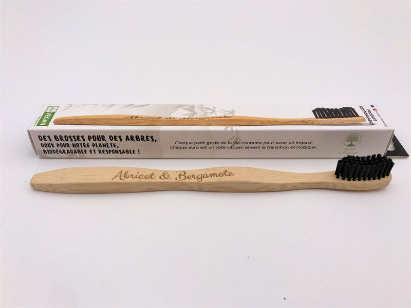 Cepillo de dientes de bambú 100% biodegradable