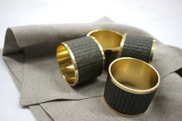 Rings de servilleta 4-er set de latón de cuero sintético de latón estampado