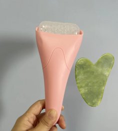 Massaggiatore con rulli di ghiaccio Massaggio con rulli con testa di ghiaccio facciale