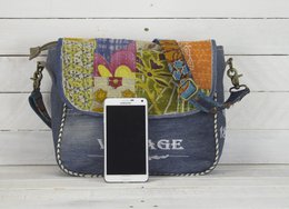 Sac à bandoulière durable Sunsa pour femmes. Sac à bandoulière fabriqué à partir de jeans recyclés et de tissu sari (toile). Sac à main style rétro vintage. Sac bandoulière pour femme.