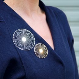 Broche magnétique "Solar" Grande - 4 couleurs au choix - Design Constance Guisset