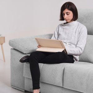 Stand for tablets, e-books or conventional books, - DETABLET
