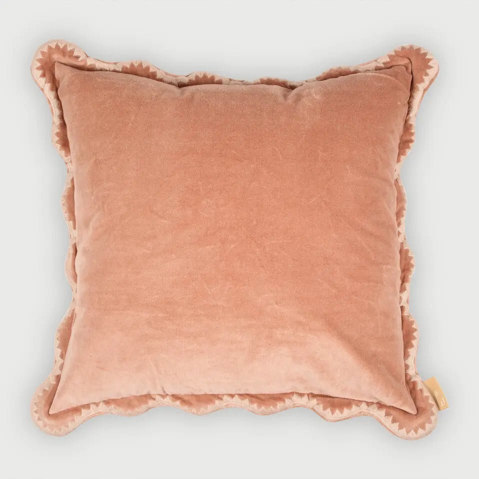 Kussenhoes | Mirage Scallop Abrikoos kussenhoes van Sanctuary Living