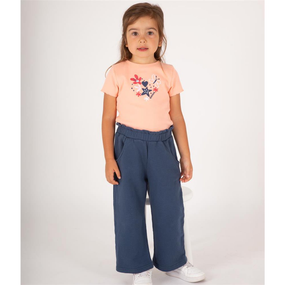 Jambe large d'été