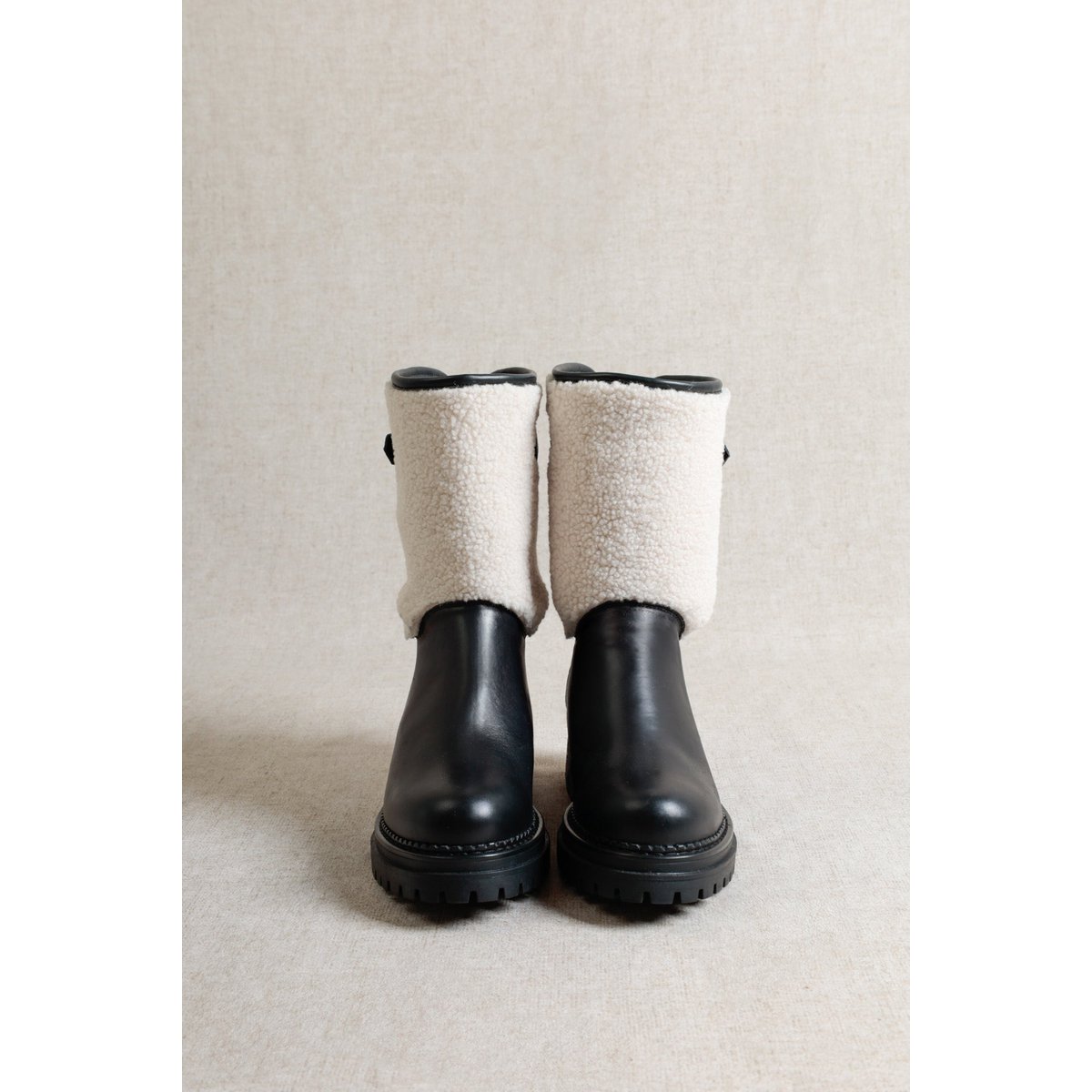 WELL BLACK – Winterstiefel aus Kunstfell und Leder