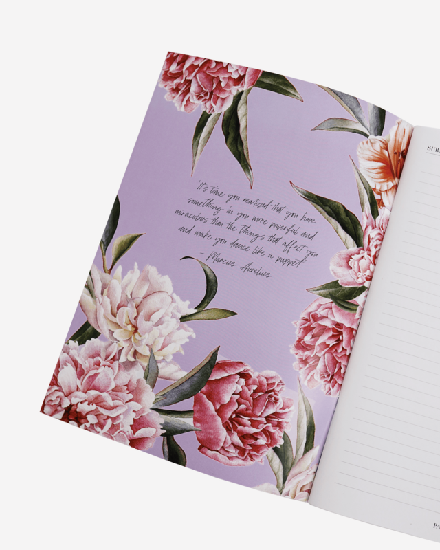 A4 notesbog i luksuriøse lilla blomster