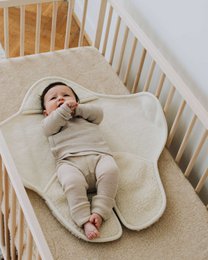 Couverture d'emballage pour bébé avec pieds et capuche - laine mérinos