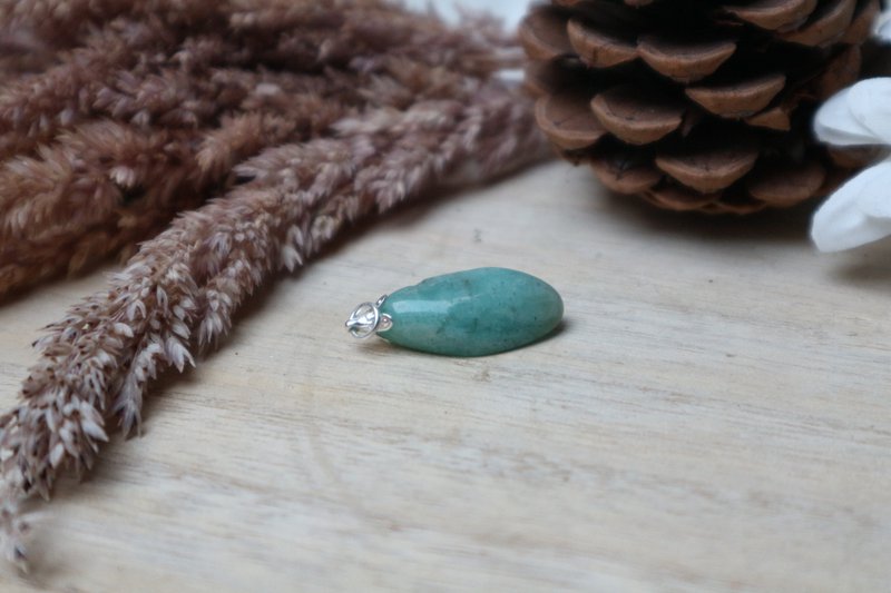 Amazonite pendant