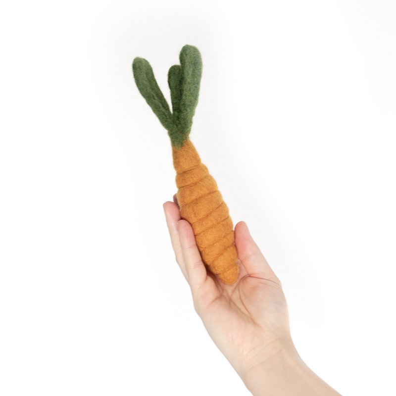 Buddy. Dog toys from Wollfilz "Korotte"