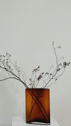 florero de diseño moderno, forma especial, ámbar, BAD30AM
