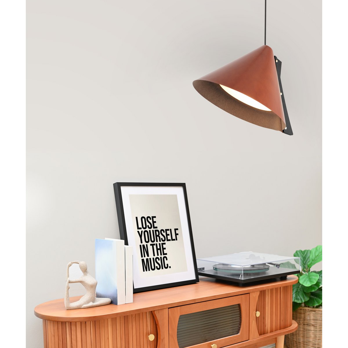 Silence S pendant light D28cm recycled leather