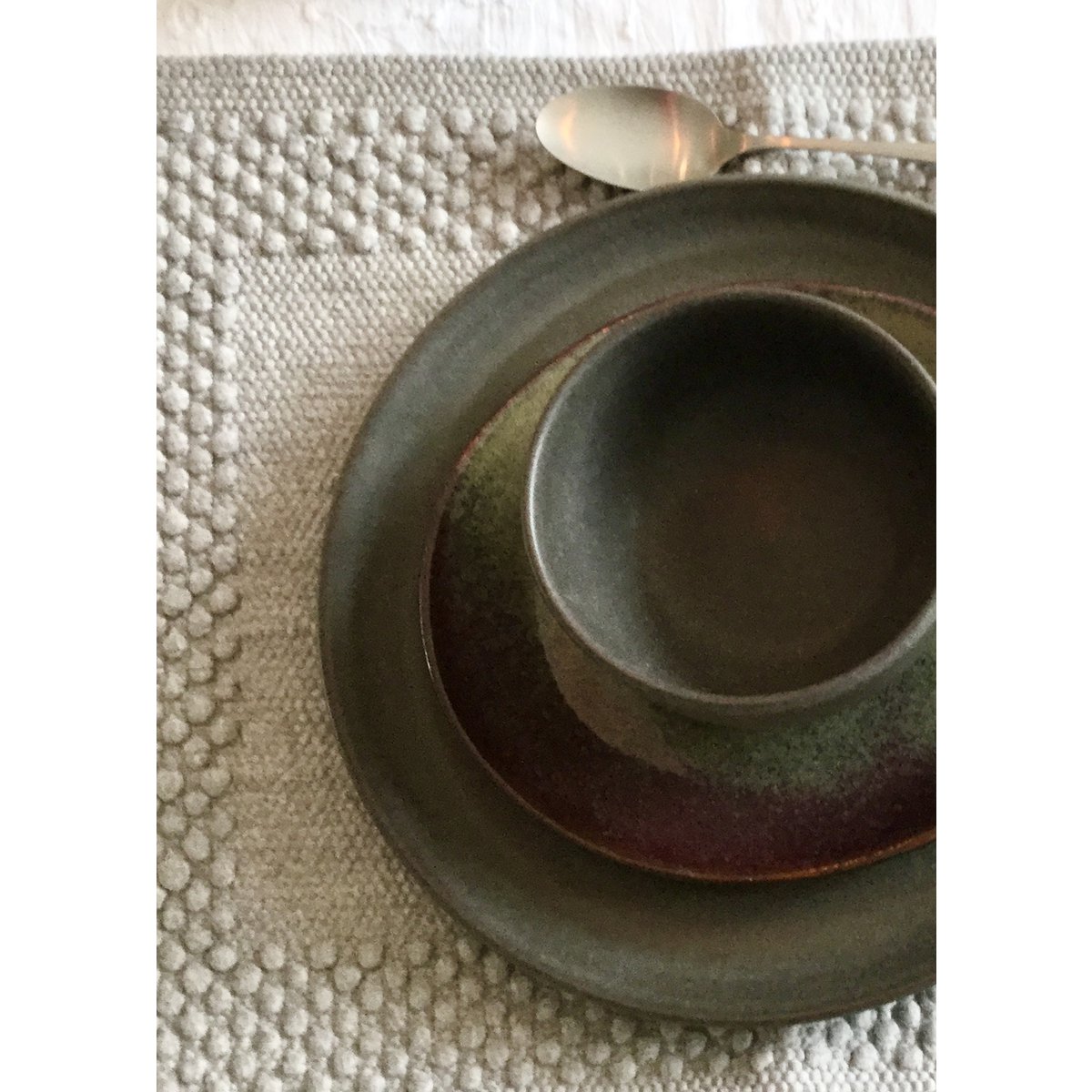owalna płyta ochra glazura medium ceramiczne
