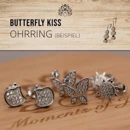 Decorative candle with fresh meadow scent & crackling wooden wick: Butterfly Kiss