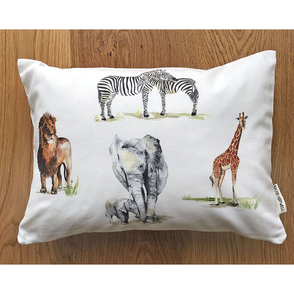 Cojín infantil con estampado de animales de Safari