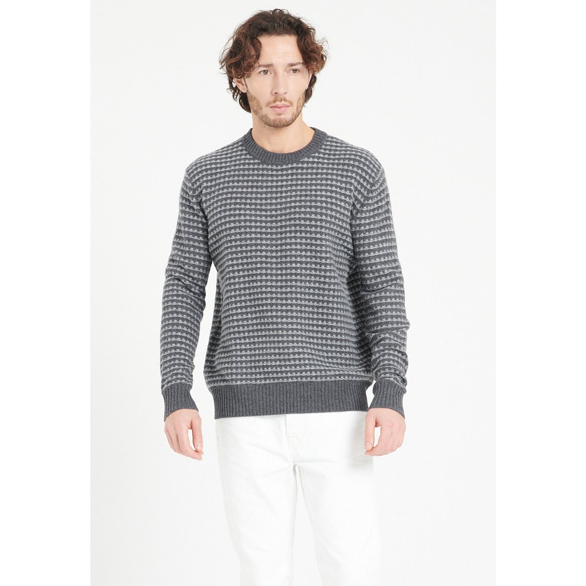 ZACH 3 Kasjmier trui met ronde hals en 4-draads tweekleurig jacquardpatroon