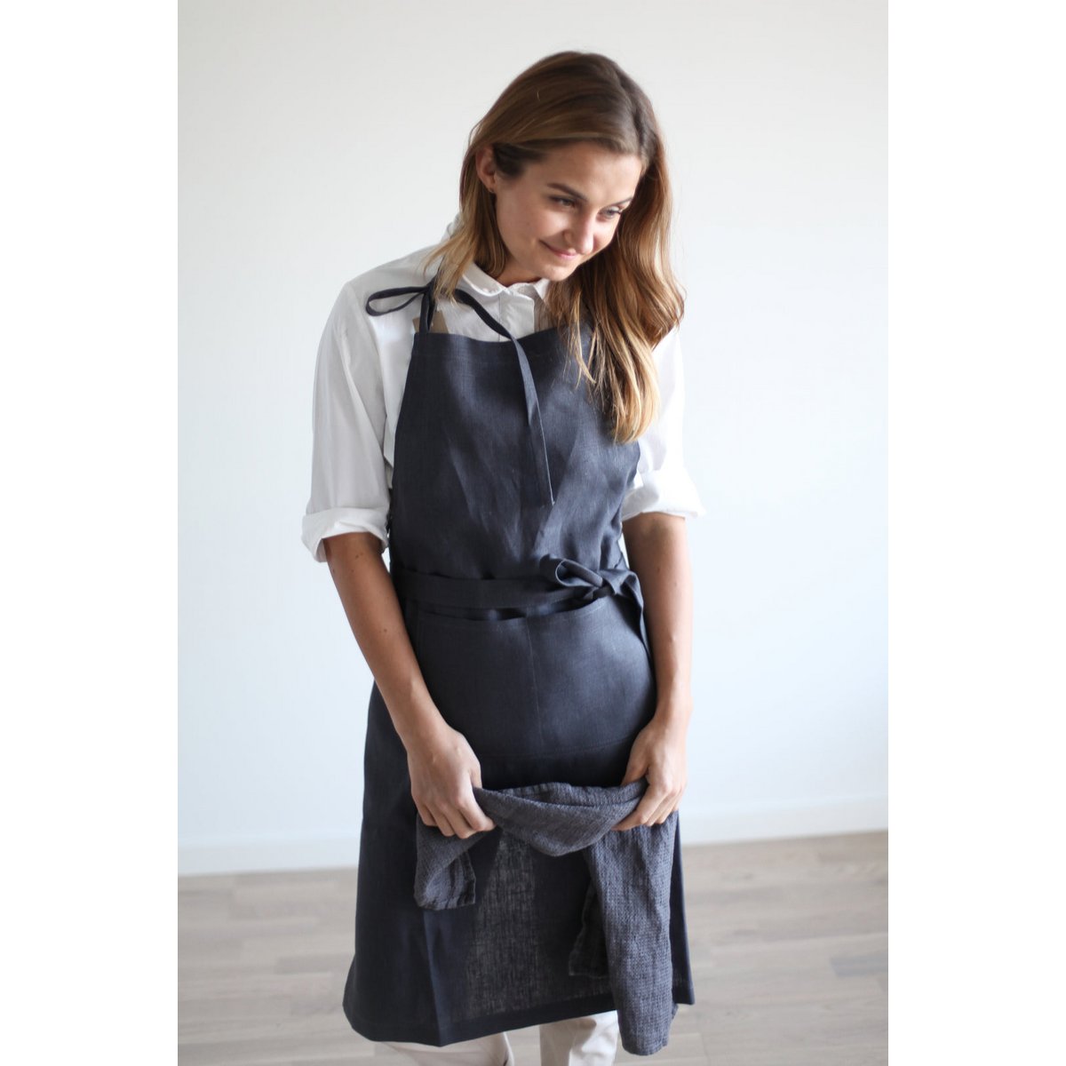 Apron / Charcoal