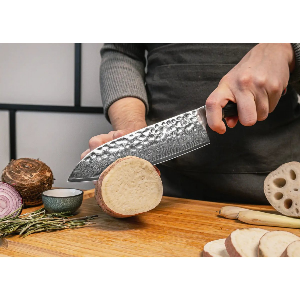 Santoku Damascus Multi-purpose Knife - 180 mm blade