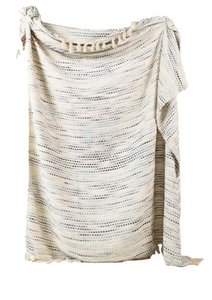 Hellbeige gestreifte Häkeldecke mit Fransen – 120 x 180 cm von Urbane Hide