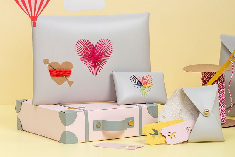 Stitch Heart Strings Envelope Pouch