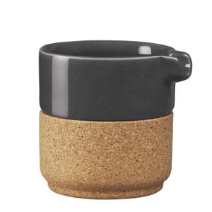 Alma Gemea dark gray Milk jug, ceramic with eco cork